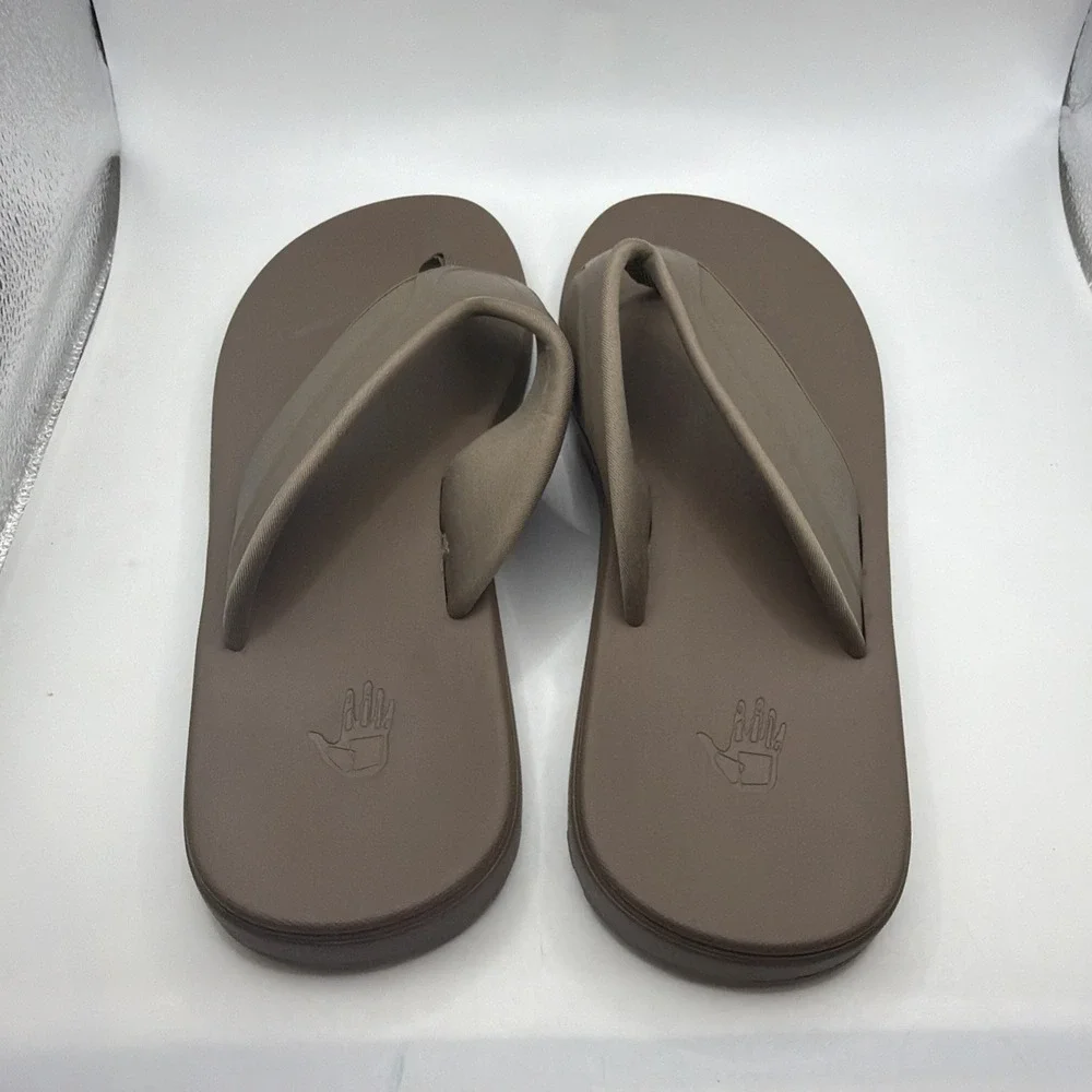 Body Glove Men's Comfort Footbed Flip Flop Sandals - Size 13- BROWN
